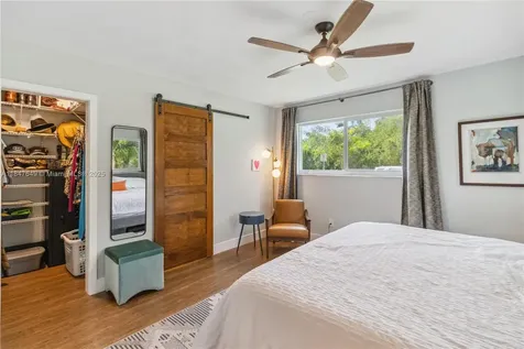 16941 SW 88th Avenue Palmetto Bay FL 33157
