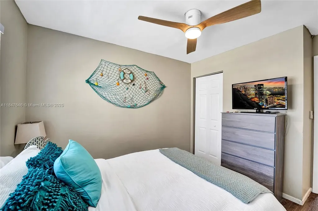 345 Virginia Street Hollywood FL 33019
