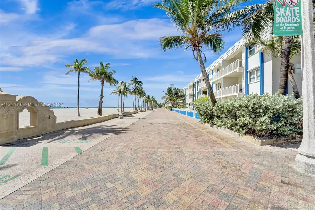 345 Virginia Street Hollywood FL 33019