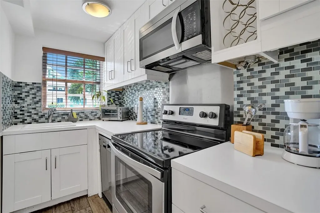 345 Virginia Street Hollywood FL 33019