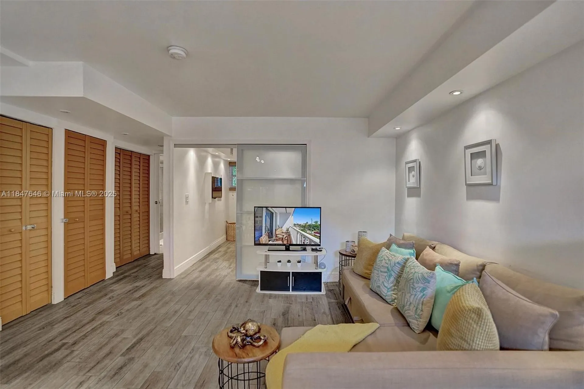 345 Virginia Street Hollywood FL 33019