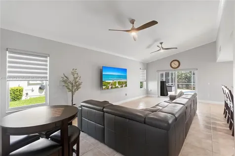 19410 NW 6th Street Pembroke Pines FL 33029