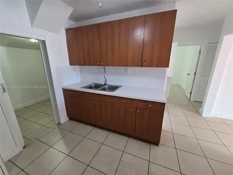 2401 NW 91st Street Miami FL 33147