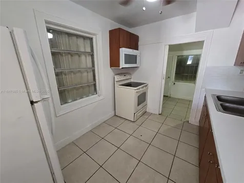2401 NW 91st Street Miami FL 33147