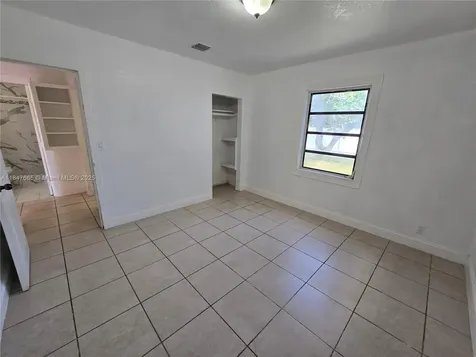 2401 NW 91st Street Miami FL 33147