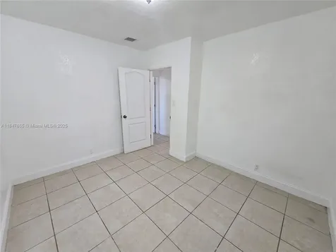 2401 NW 91st Street Miami FL 33147