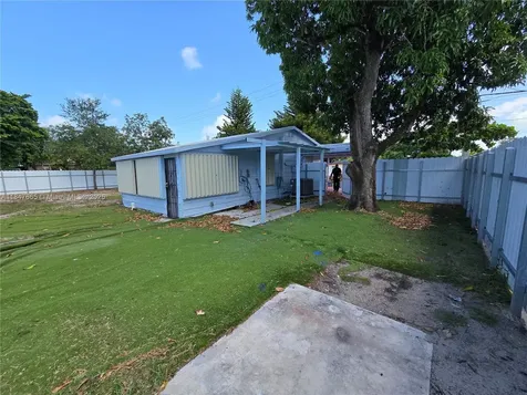 2401 NW 91st Street Miami FL 33147