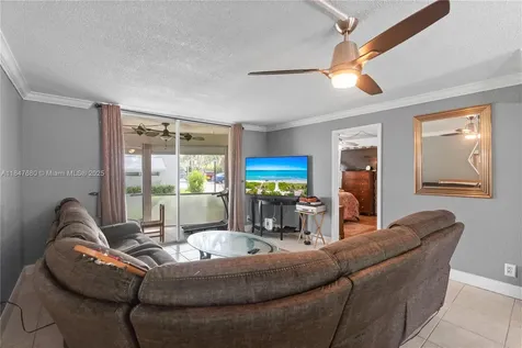 1040 SE 4th Avenue Deerfield Beach FL 33441