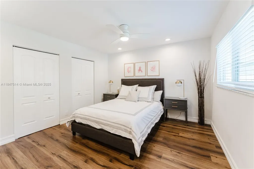 6061 Old Court Road Boca Raton FL 33433