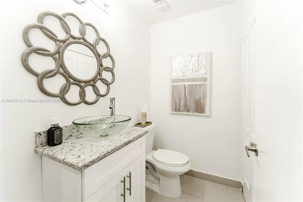 6061 Old Court Road Boca Raton FL 33433