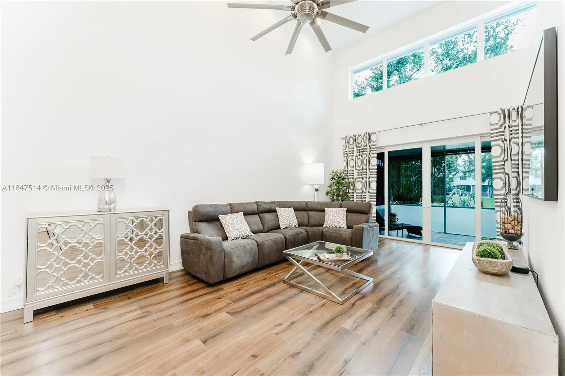 6061 Old Court Road Boca Raton FL 33433