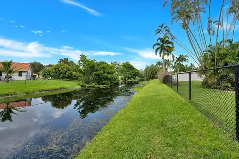 7491 SW 18th Street Plantation FL 33317
