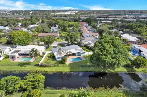 7491 SW 18th Street Plantation FL 33317