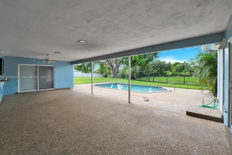 7491 SW 18th Street Plantation FL 33317