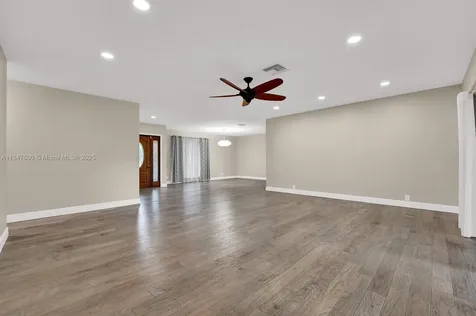 7491 SW 18th Street Plantation FL 33317