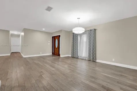 7491 SW 18th Street Plantation FL 33317