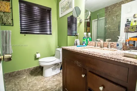 8621 NW 35th Court Miami FL 33147