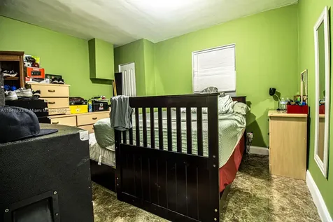 8621 NW 35th Court Miami FL 33147