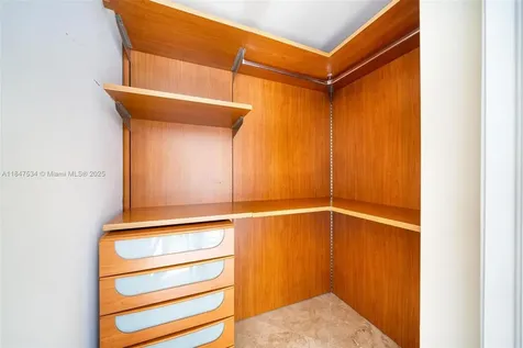19111 Collins Avenue Sunny Isles Beach FL 33160