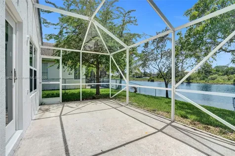 1050 SW 164th Avenue Pembroke Pines FL 33027