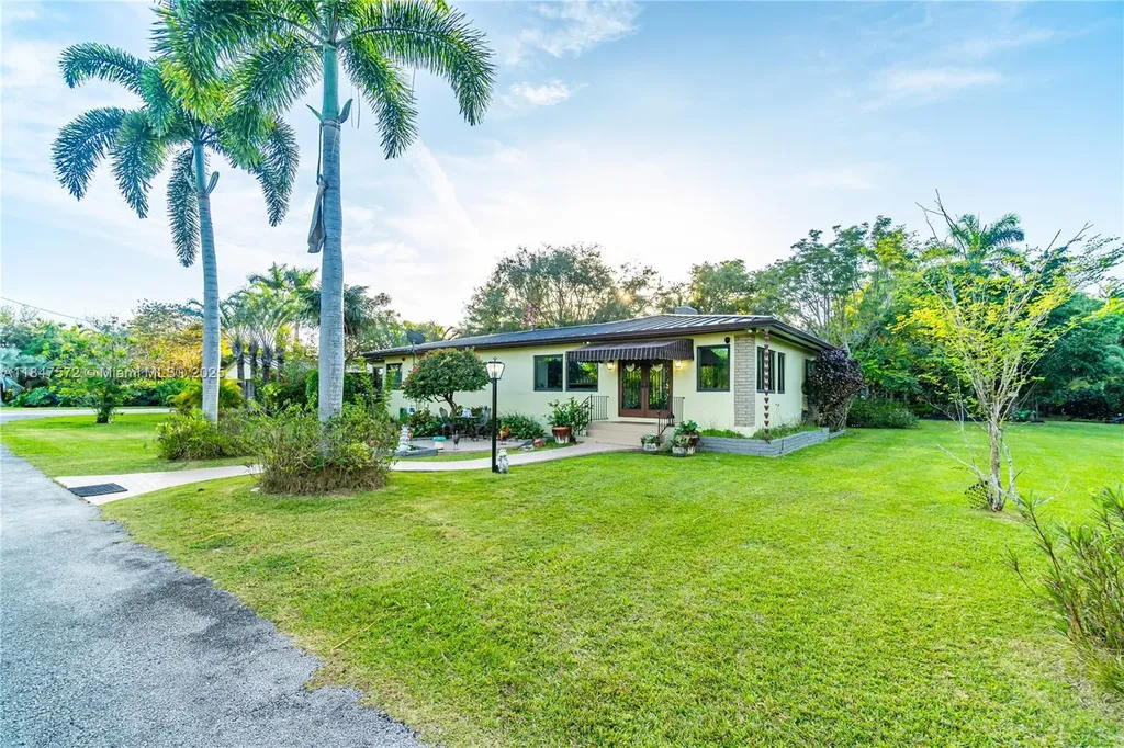 18200 SW 296th Street Homestead FL 33030