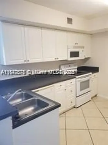 9640 NW 2nd Street Pembroke Pines FL 33024