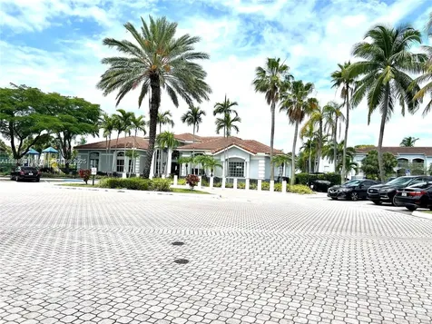9640 NW 2nd Street Pembroke Pines FL 33024