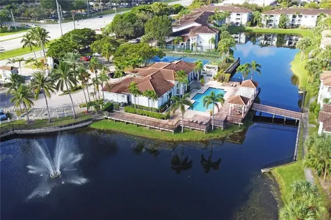 9640 NW 2nd Street Pembroke Pines FL 33024