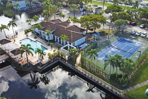 9640 NW 2nd Street Pembroke Pines FL 33024