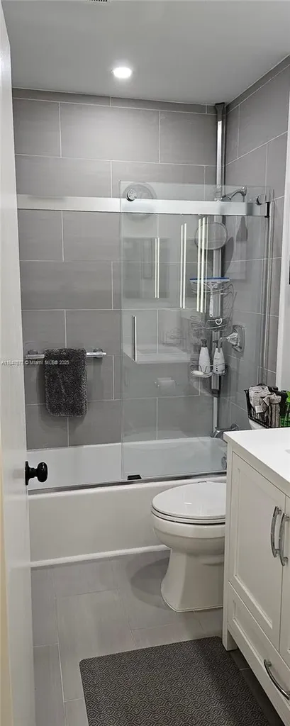 10872 Lake Front Place Boca Raton FL 33498