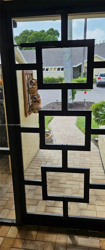 10872 Lake Front Place Boca Raton FL 33498