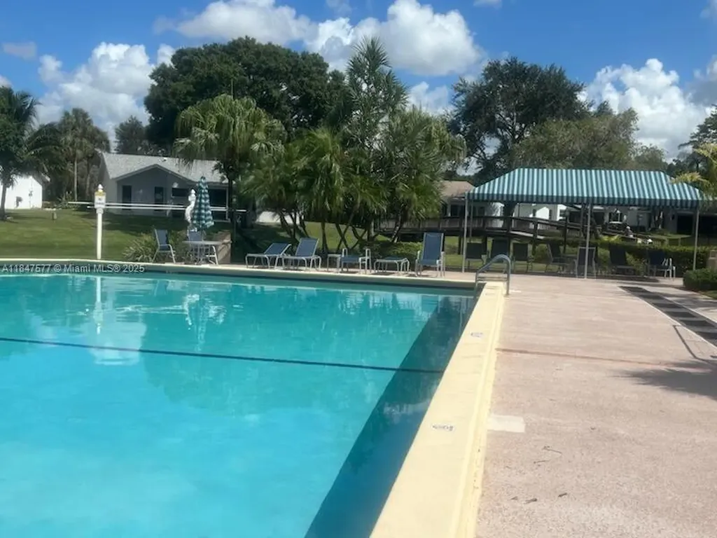 10872 Lake Front Place Boca Raton FL 33498