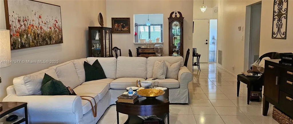 10872 Lake Front Place Boca Raton FL 33498