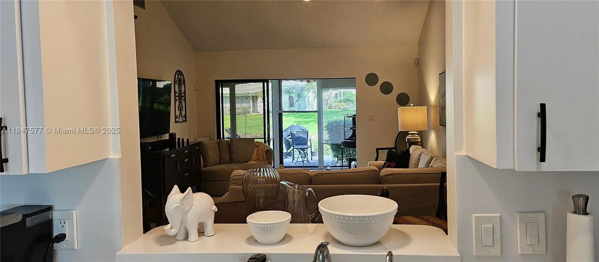 10872 Lake Front Place Boca Raton FL 33498