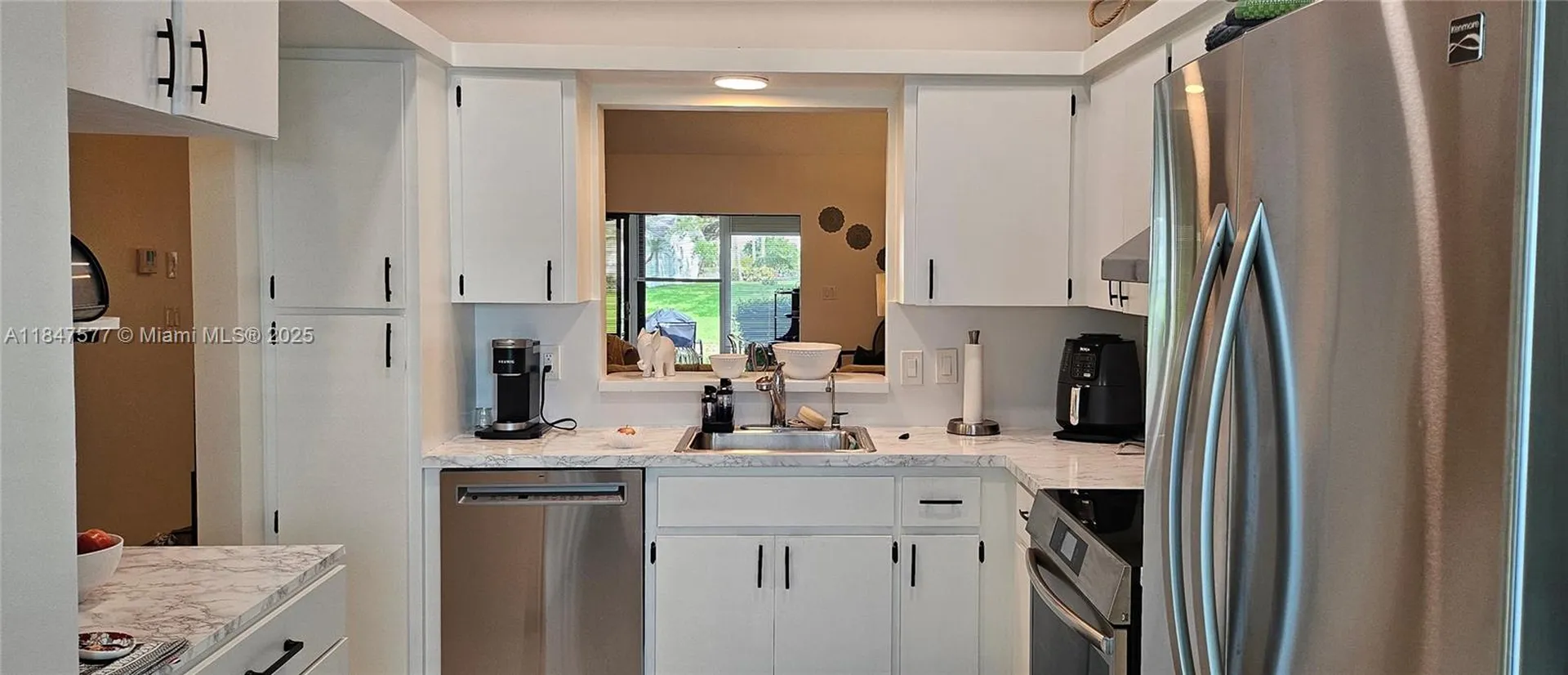 10872 Lake Front Place Boca Raton FL 33498