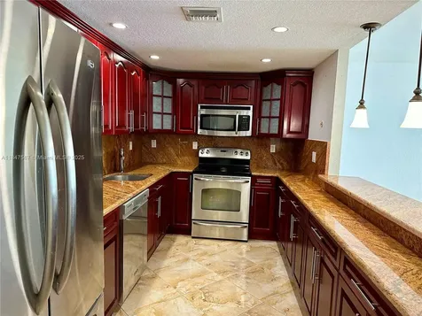 19380 Collins Avenue Sunny Isles Beach FL 33160