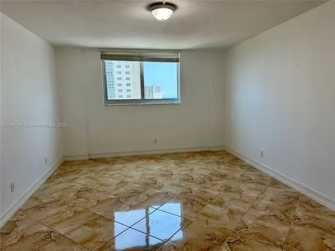 19380 Collins Avenue Sunny Isles Beach FL 33160