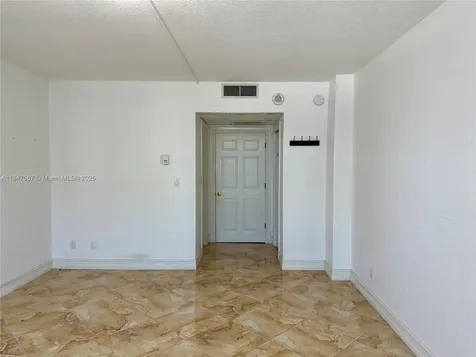 19380 Collins Avenue Sunny Isles Beach FL 33160
