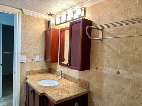 19380 Collins Avenue Sunny Isles Beach FL 33160