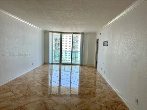 19380 Collins Avenue Sunny Isles Beach FL 33160