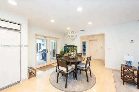 13020 SW 70th Avenue Pinecrest FL 33156