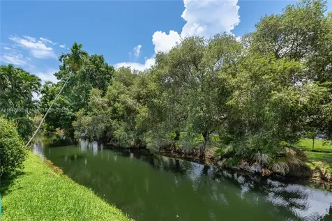 13020 SW 70th Avenue Pinecrest FL 33156