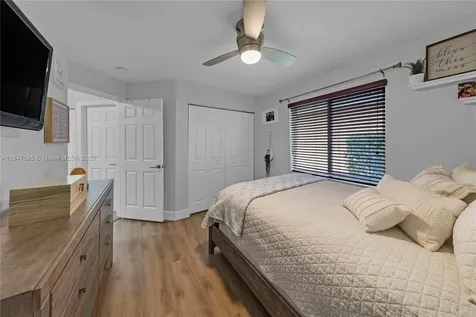 14682 Vista Luna Drive Davie FL 33325