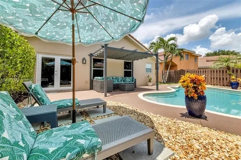 14682 Vista Luna Drive Davie FL 33325