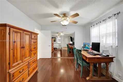 7550 NW 12th Street Plantation FL 33313