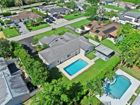 15530 SW 152nd Terrace Miami FL 33187