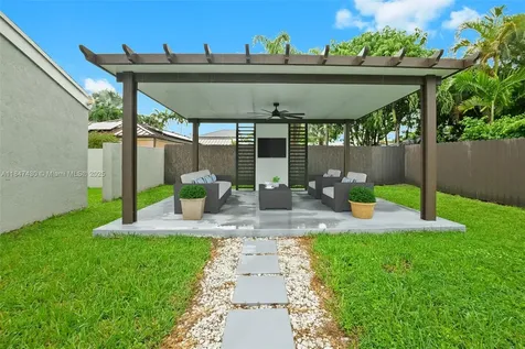 15530 SW 152nd Terrace Miami FL 33187