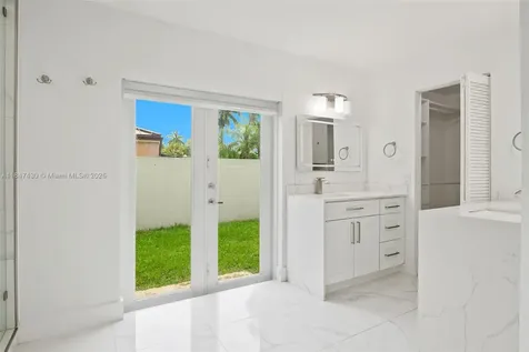 15530 SW 152nd Terrace Miami FL 33187
