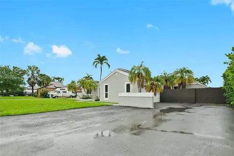15530 SW 152nd Terrace Miami FL 33187