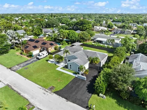 15530 SW 152nd Terrace Miami FL 33187